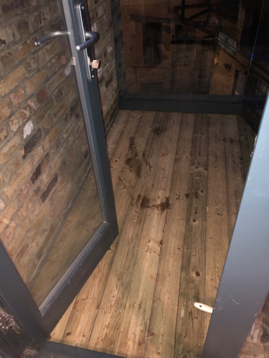 Builder: Image 7