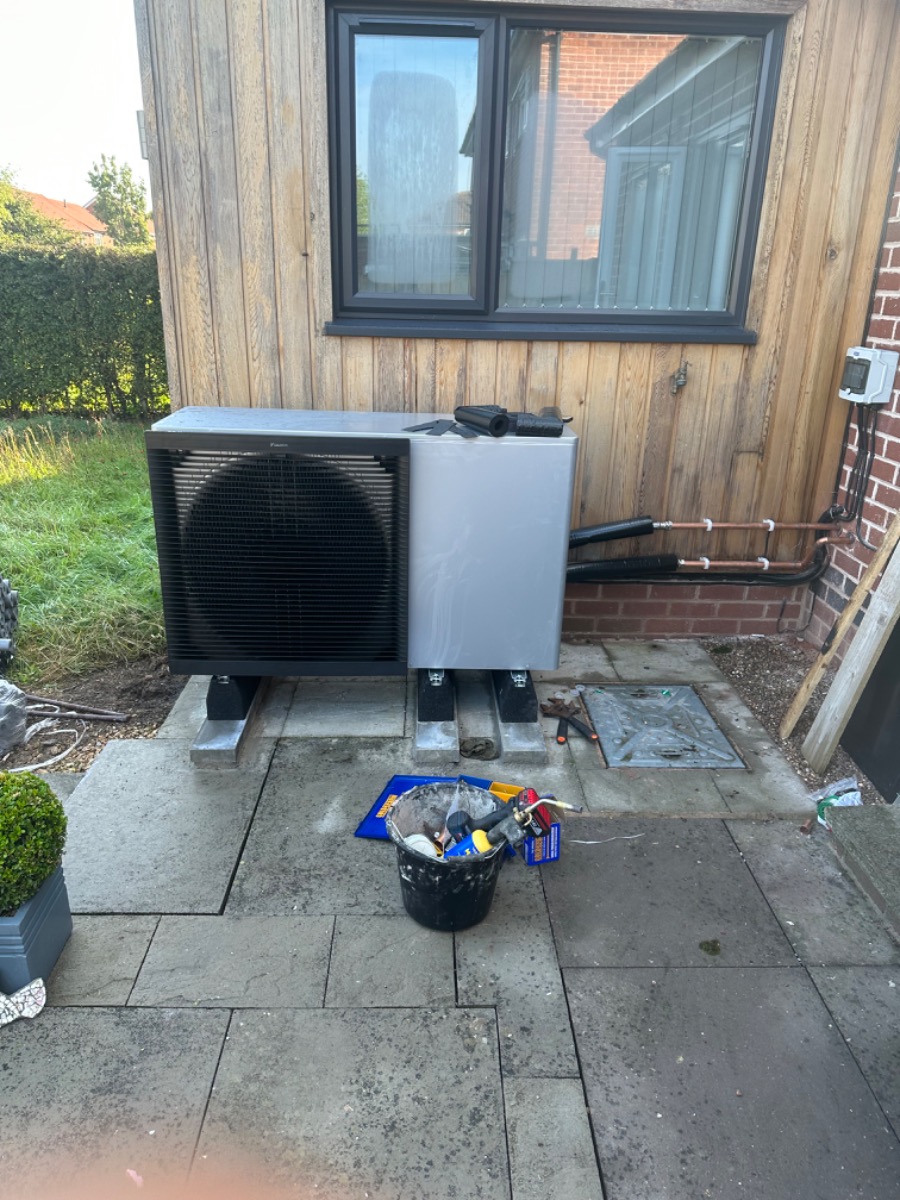 Heating Engineer: Image 5