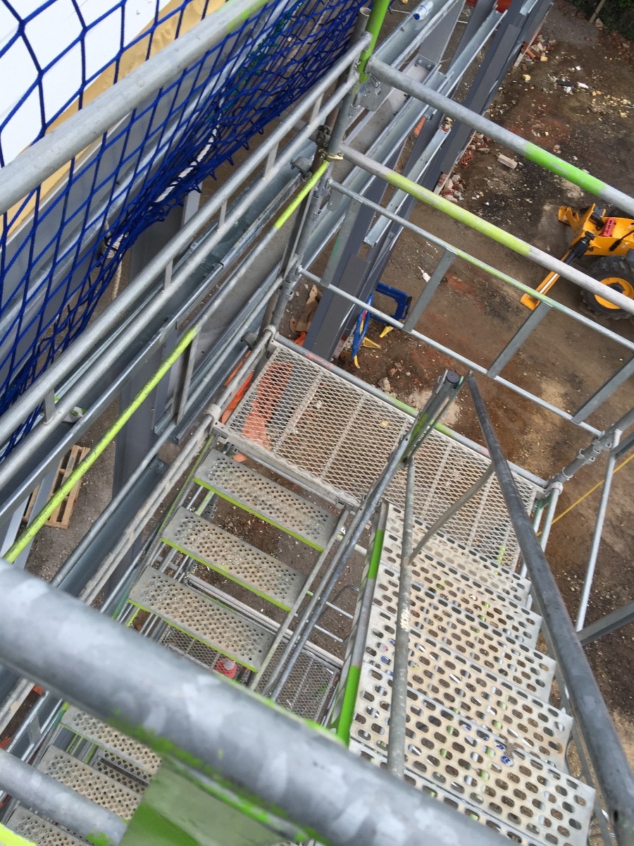 Builder: Image 5