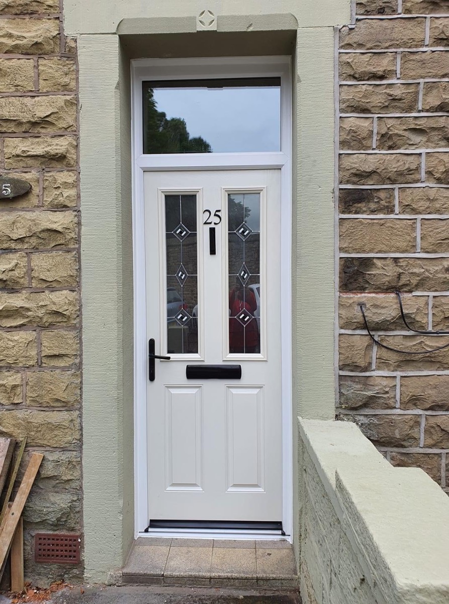 Door Fitter: Image 3