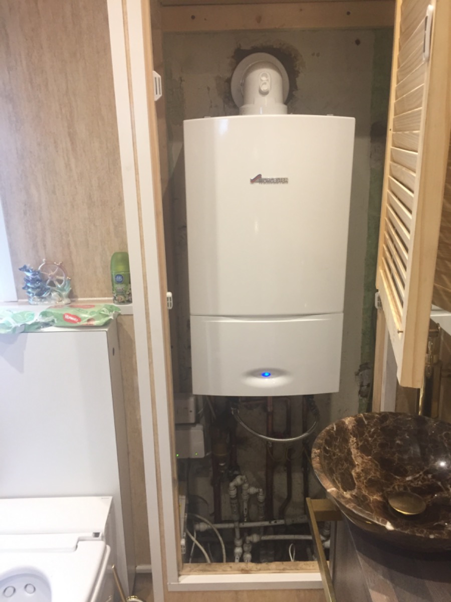 Heating Engineer: Image 6