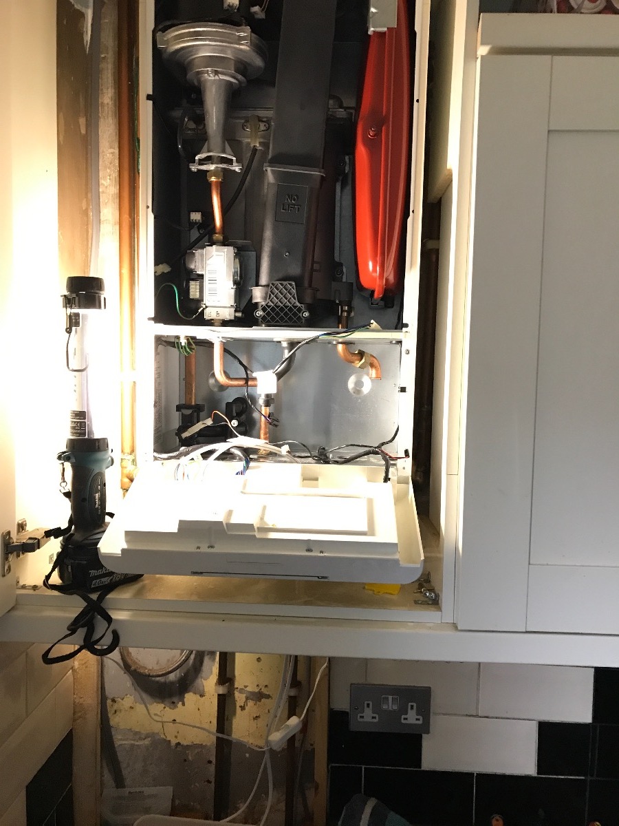 Heating Engineer: Image 2