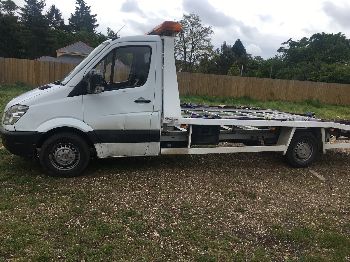 Removals and Storage: Image 1