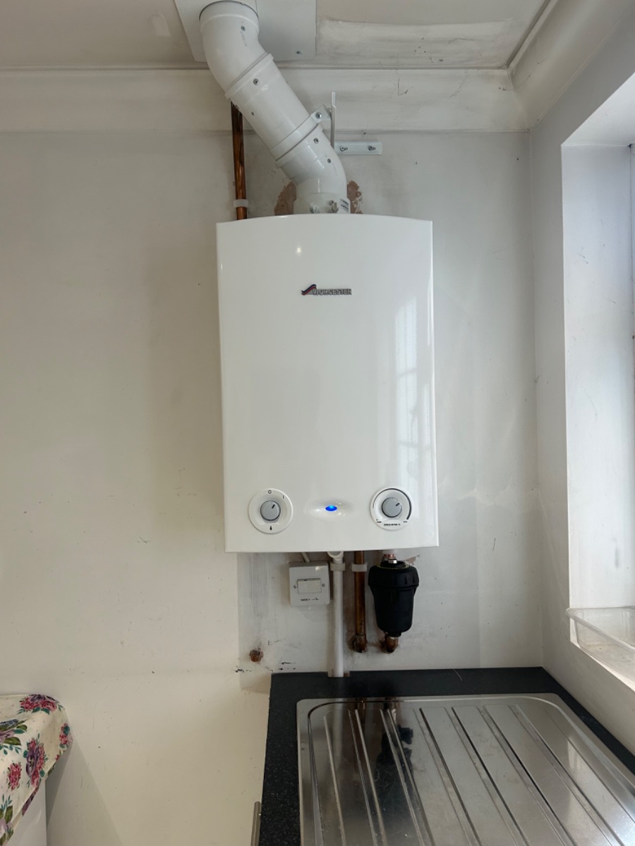 Heating Engineer: Image 2