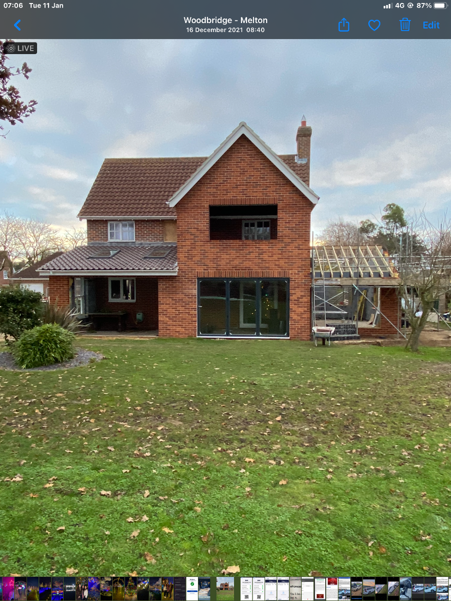 Builder: Image 4