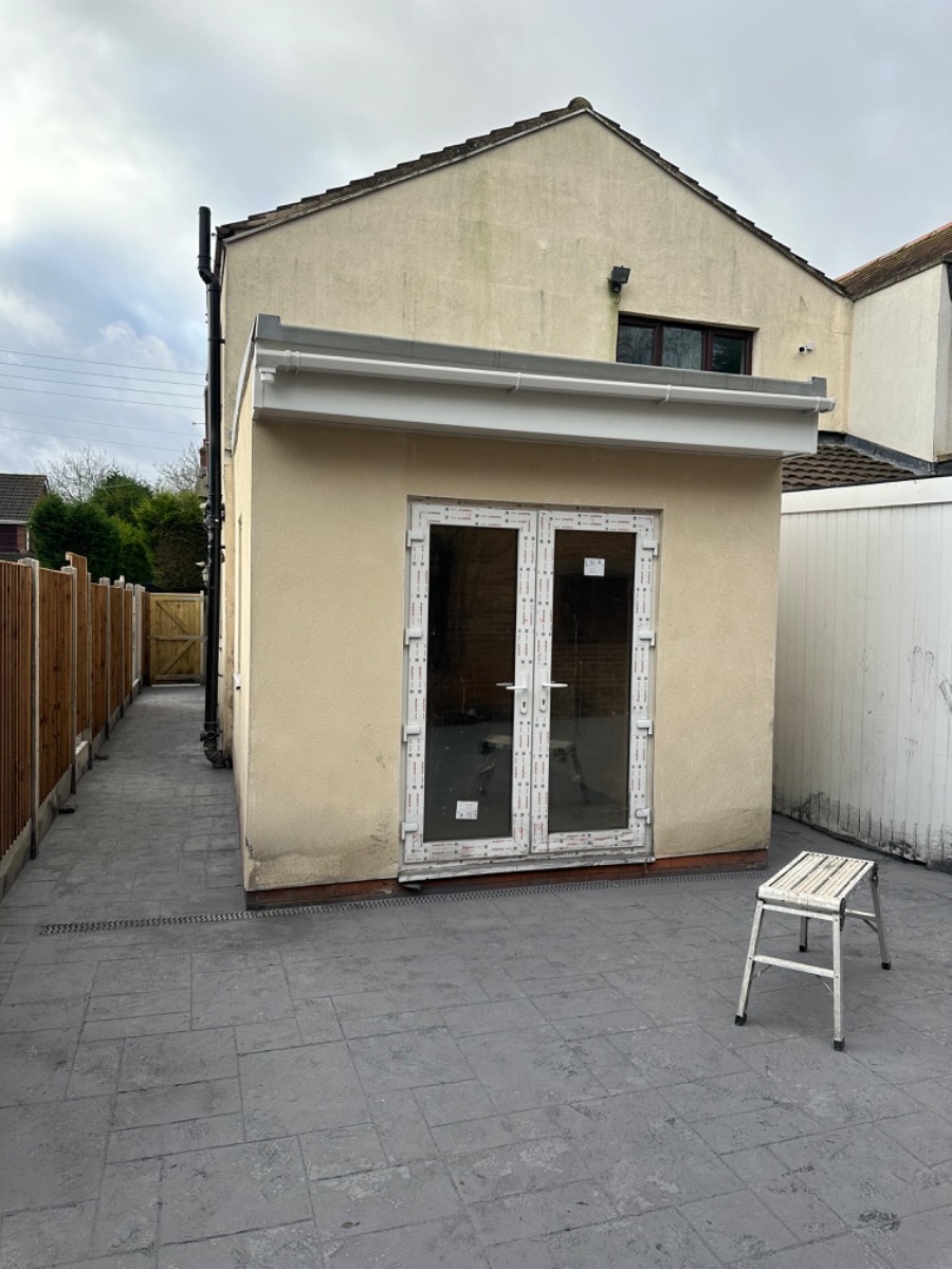 Builder: Image 2