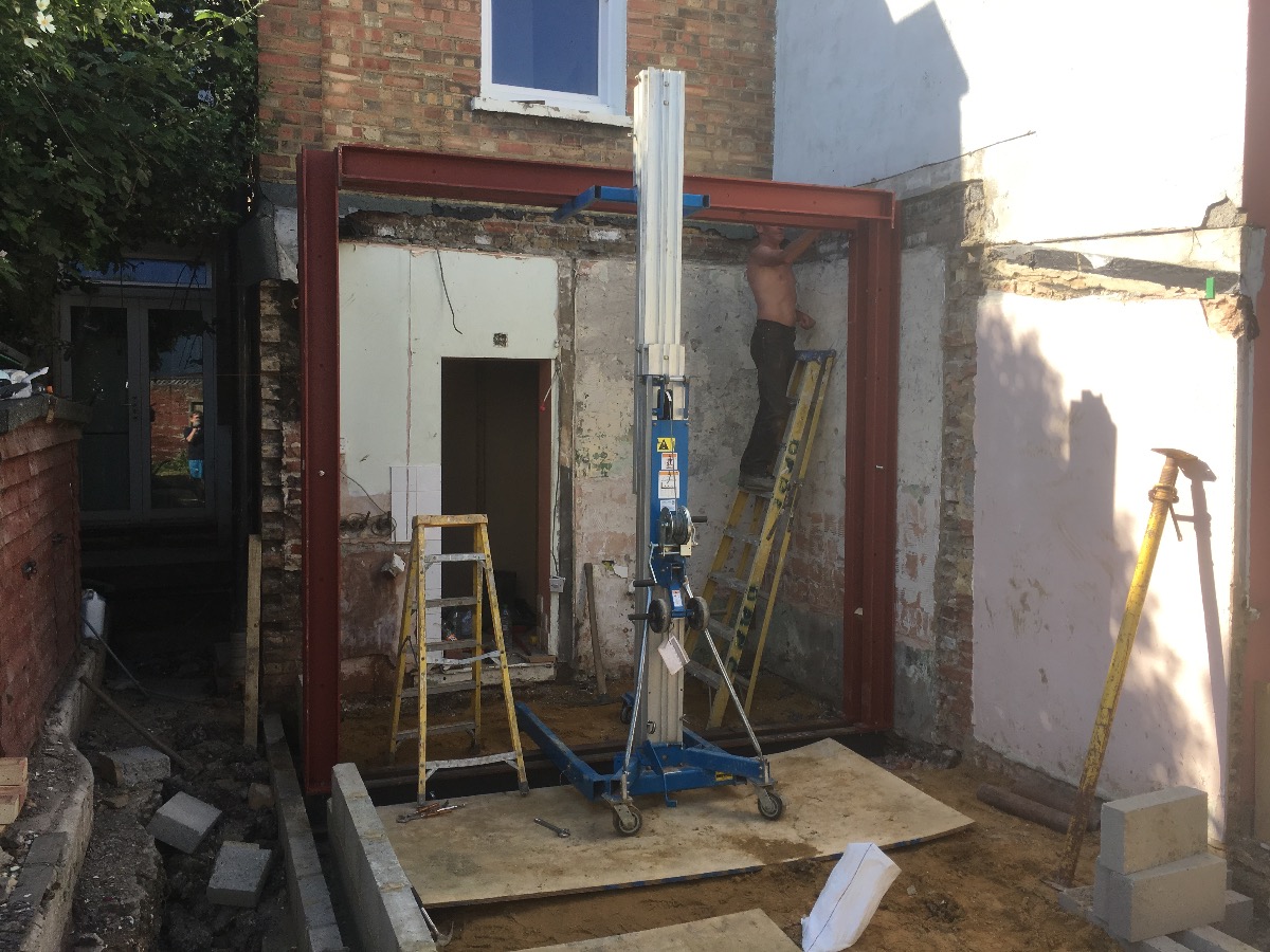 Builder: Image 5
