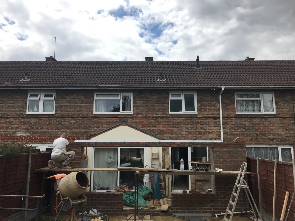 Builder: Image 4