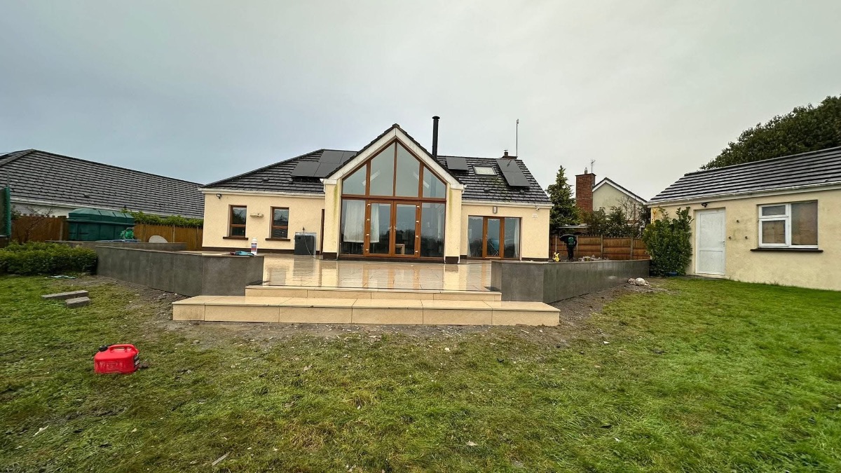 Profile: Image 4