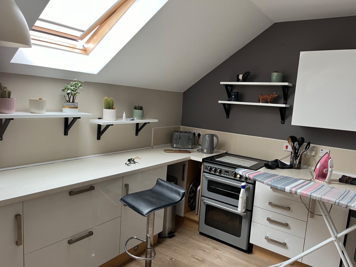 Painter and Decorator: Image 2
