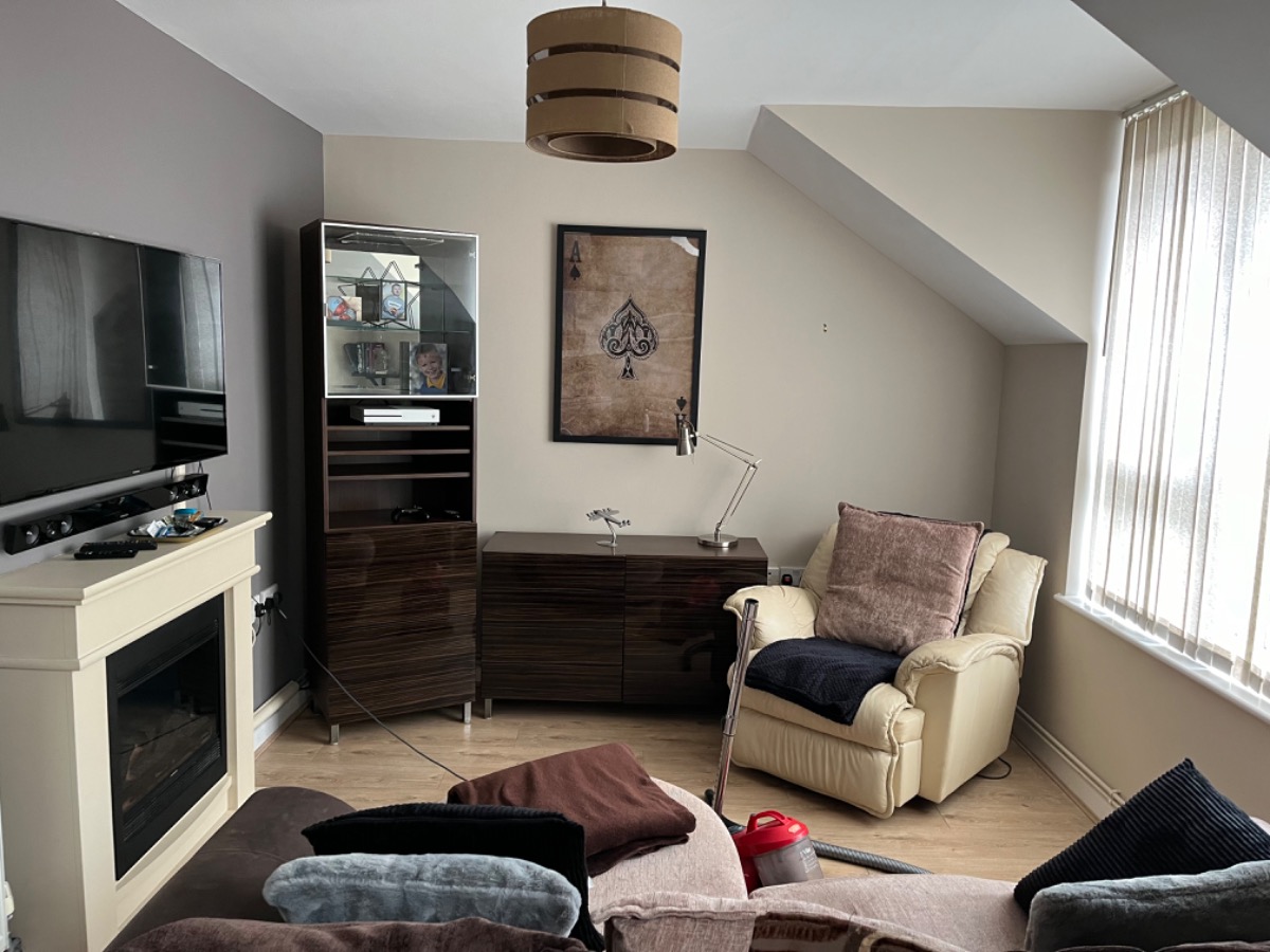 Painter and Decorator: Image 1