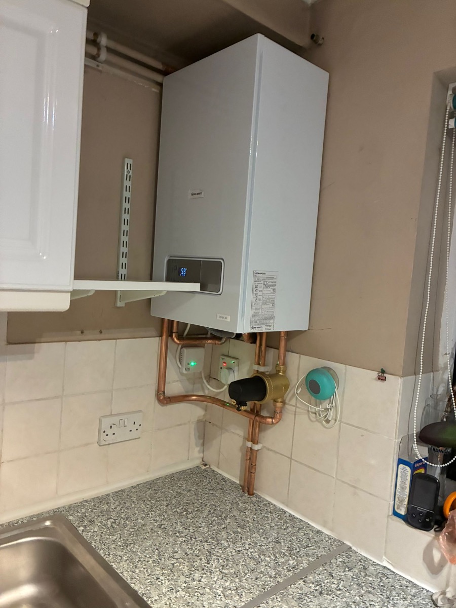 Heating Engineer: Image 12