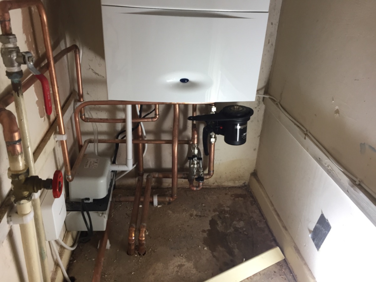 Heating Engineer: Image 35