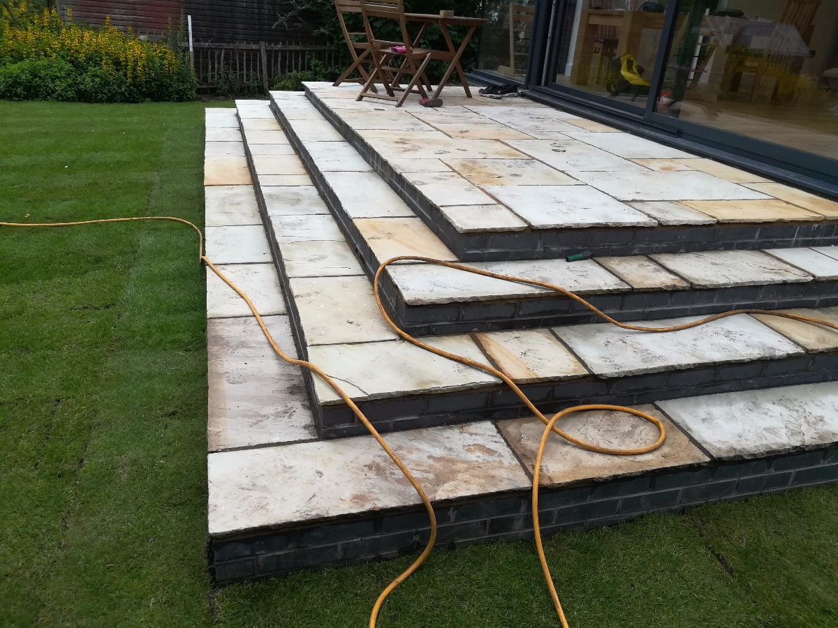 Builder: Image 6