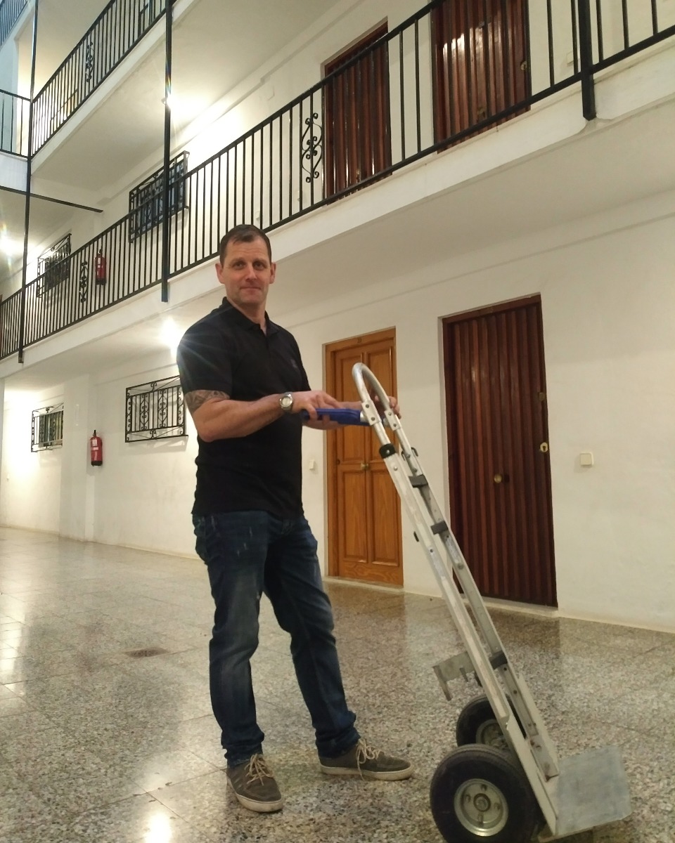 Removals and Storage: Image 2