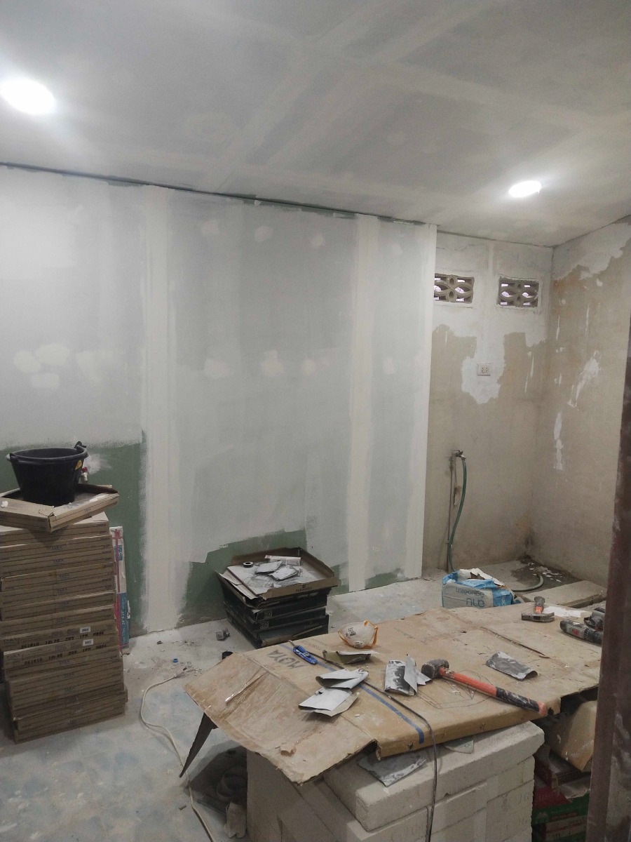 Builder: Image 68