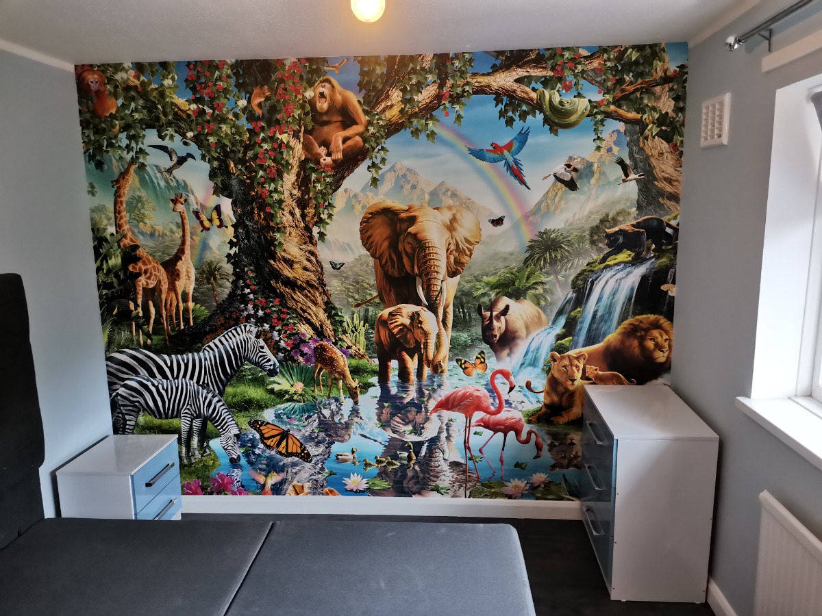 Painter and Decorator: Image 4