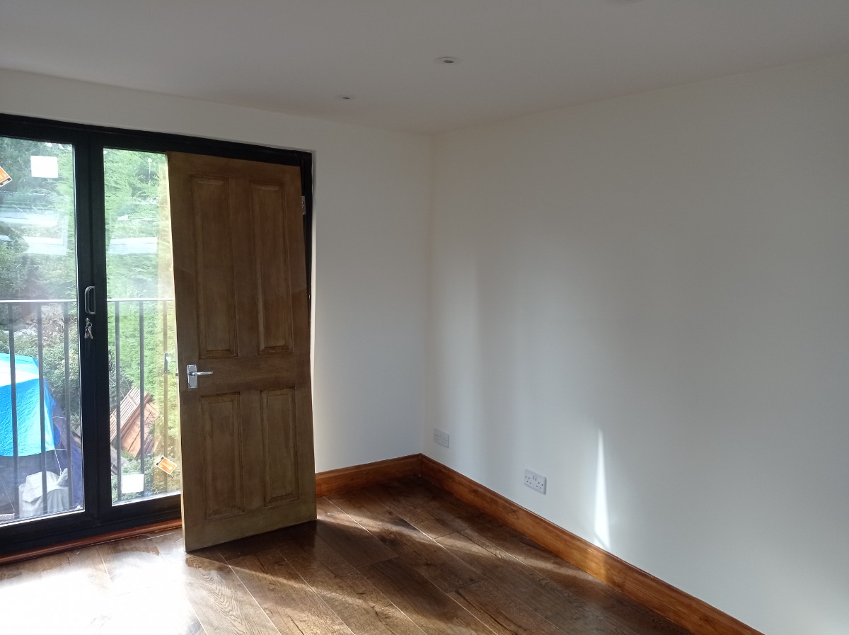 Painter and Decorator: Image 19