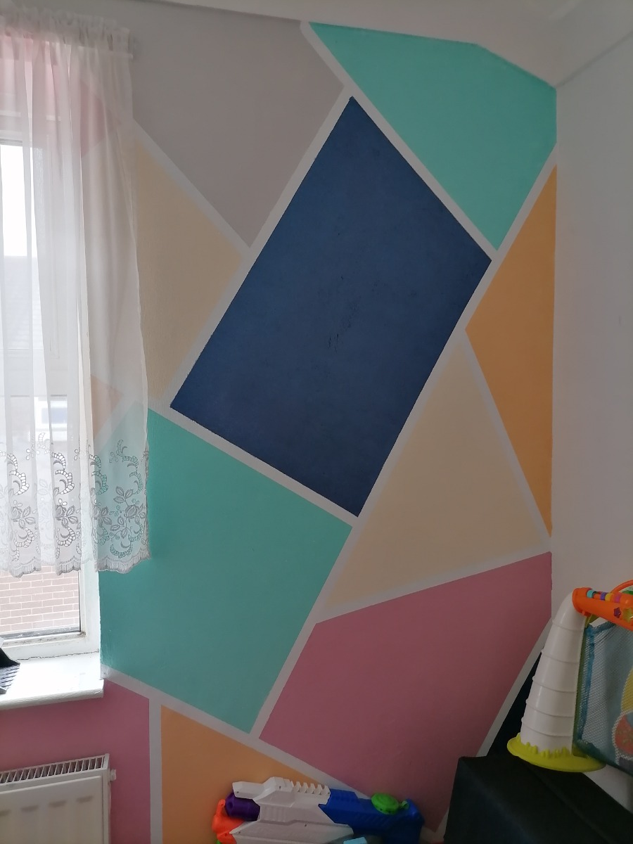 Painter and Decorator: Image 4