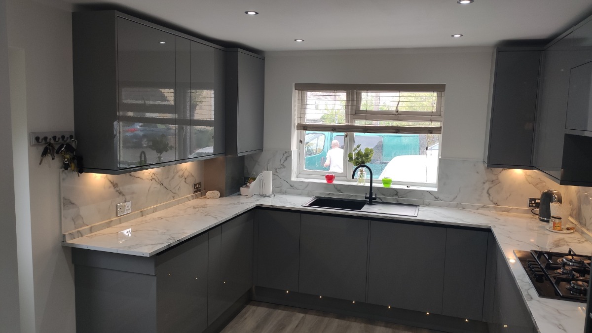 Kitchen Fitter: Image 10