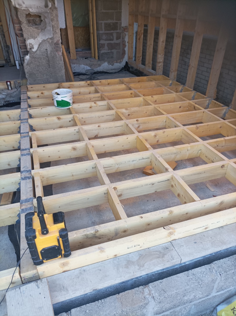 Carpenter and Joiner: Image 9