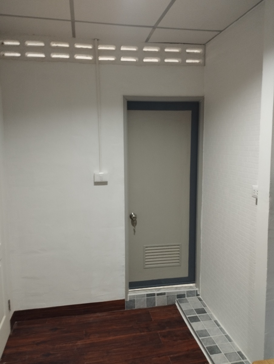 Builder: Image 41