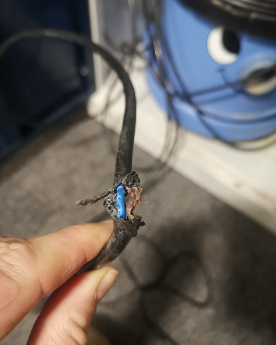 Electrician: Image 4