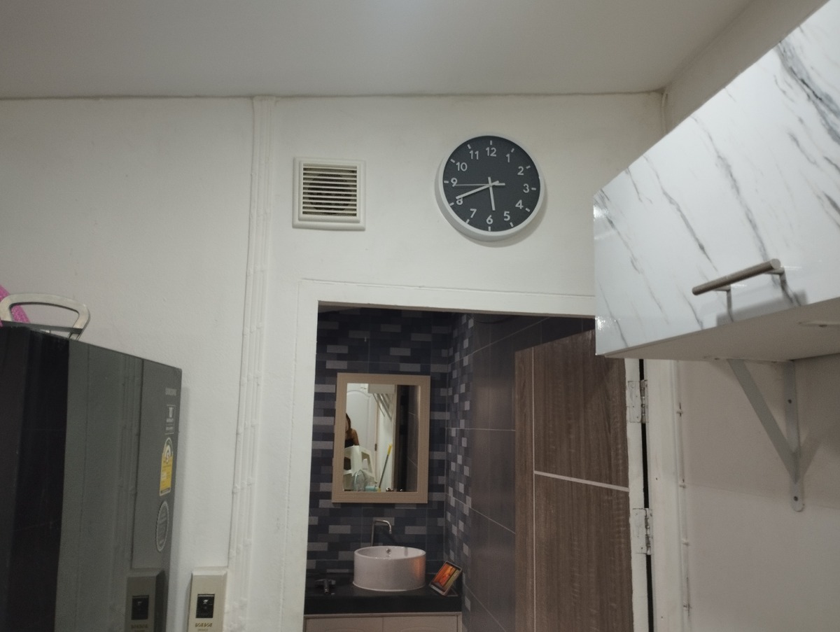 Builder: Image 11