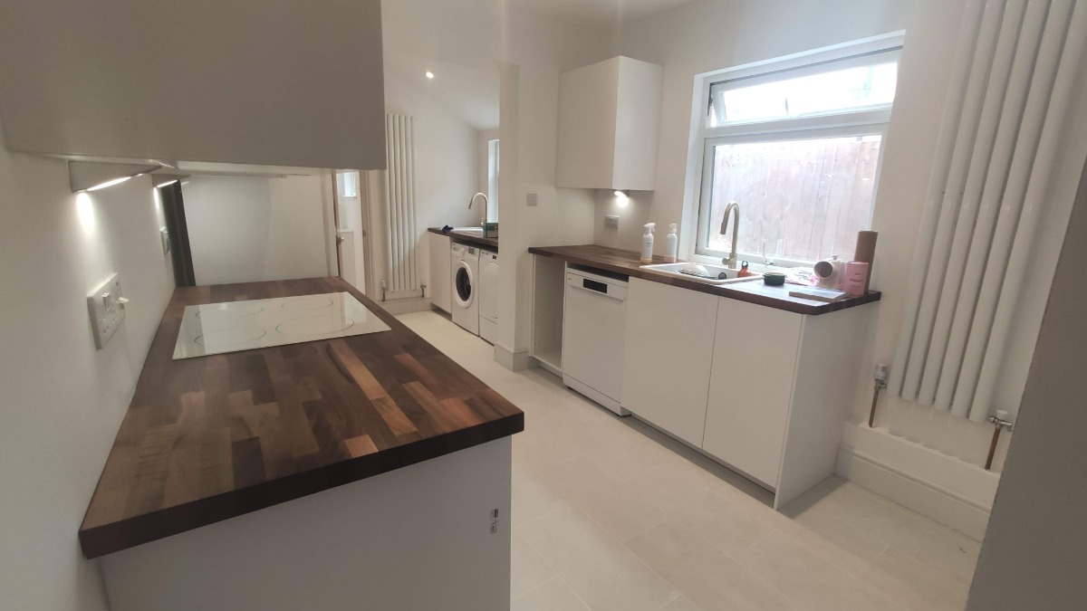 Kitchen Fitter: Image 13