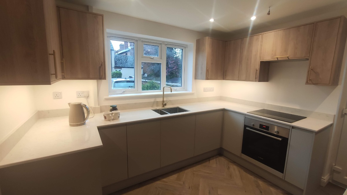 Kitchen Fitter: Image 15