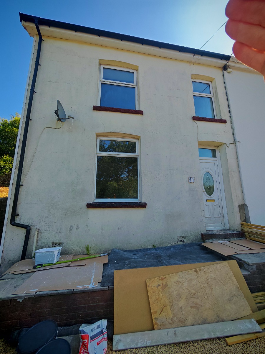 Painter and Decorator: Image 9