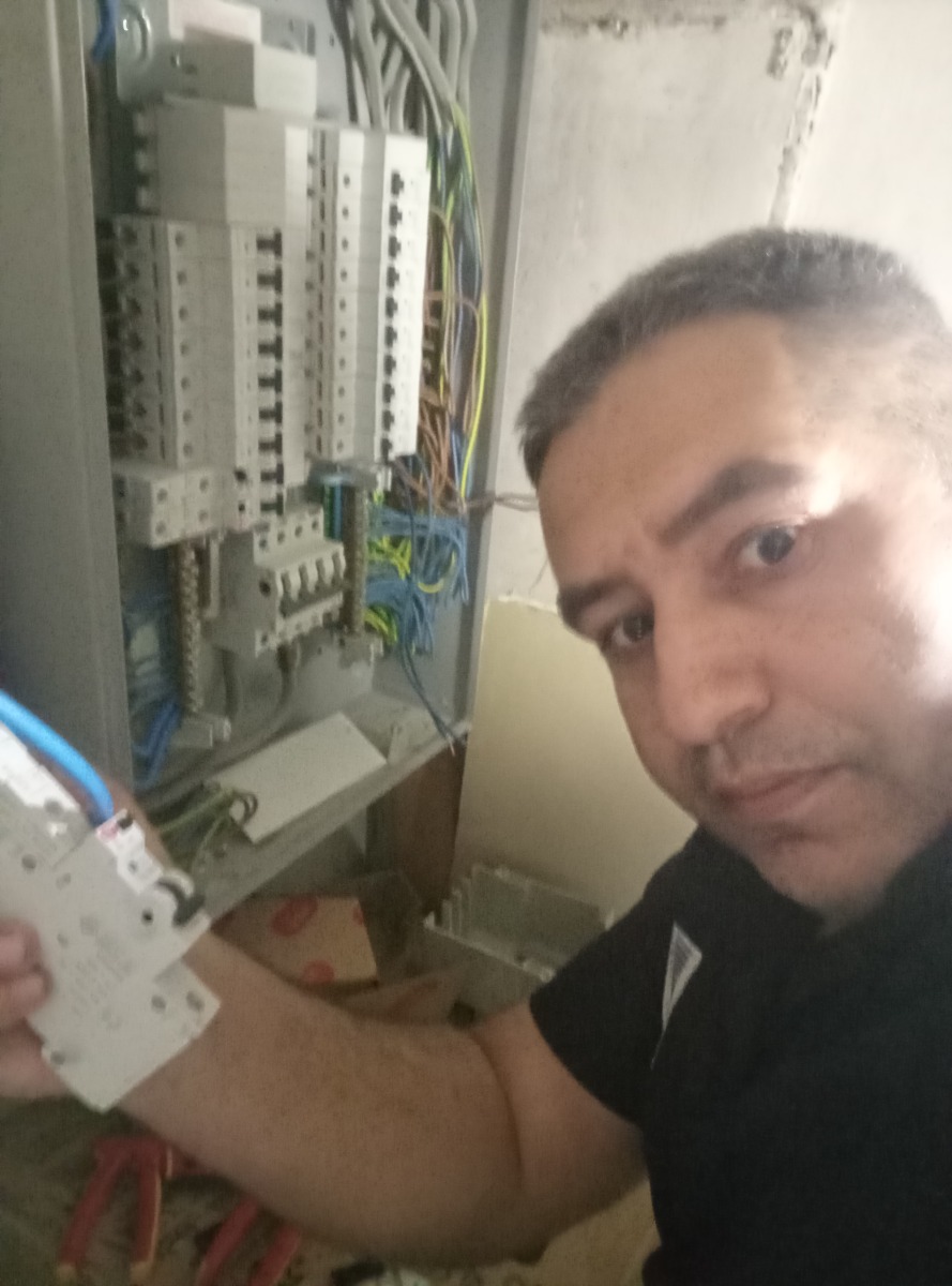 Electrician: Image 6