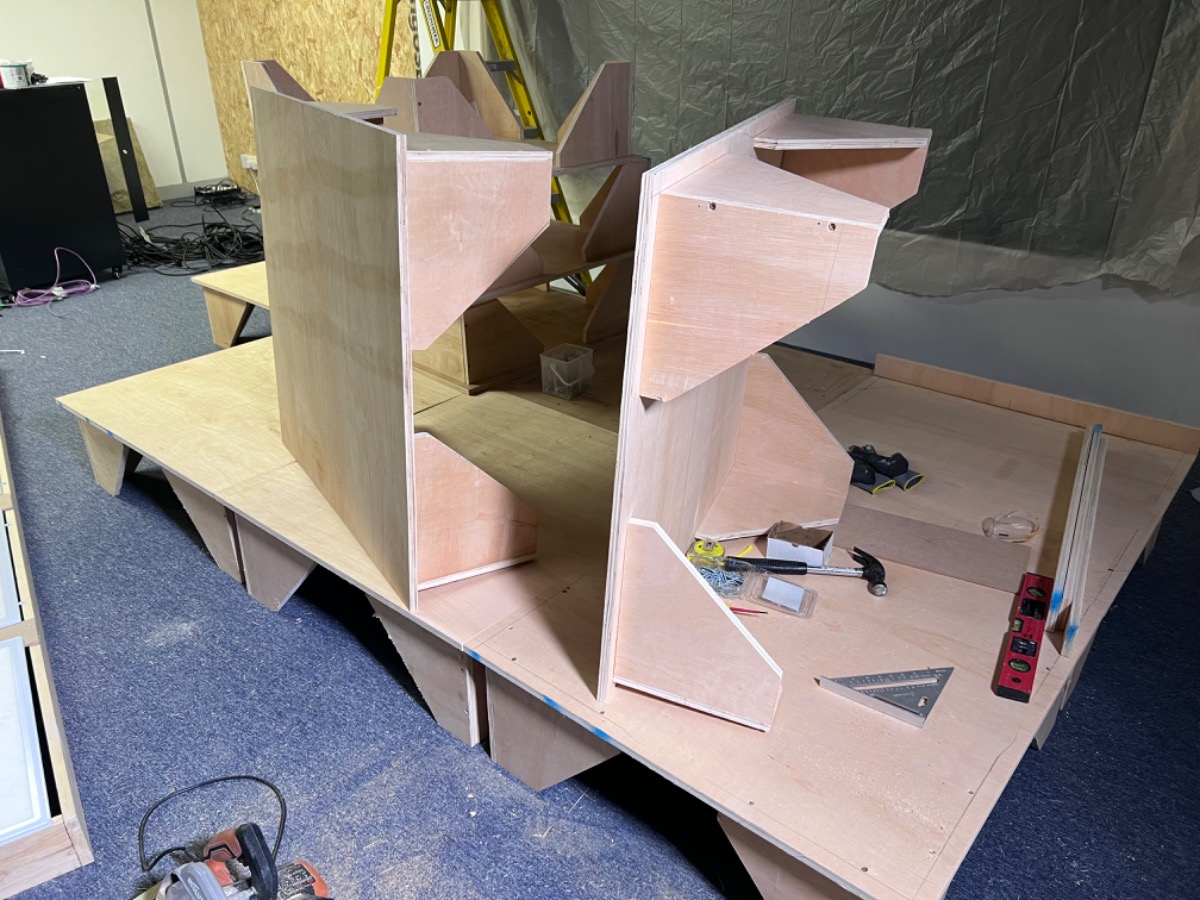 Carpenter and Joiner: Image 3