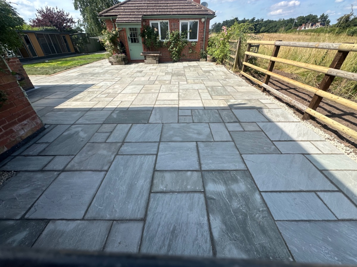 Patio and Path Specialist: Image 19