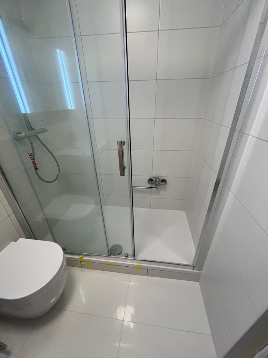 Bathroom Fitter: Image 7