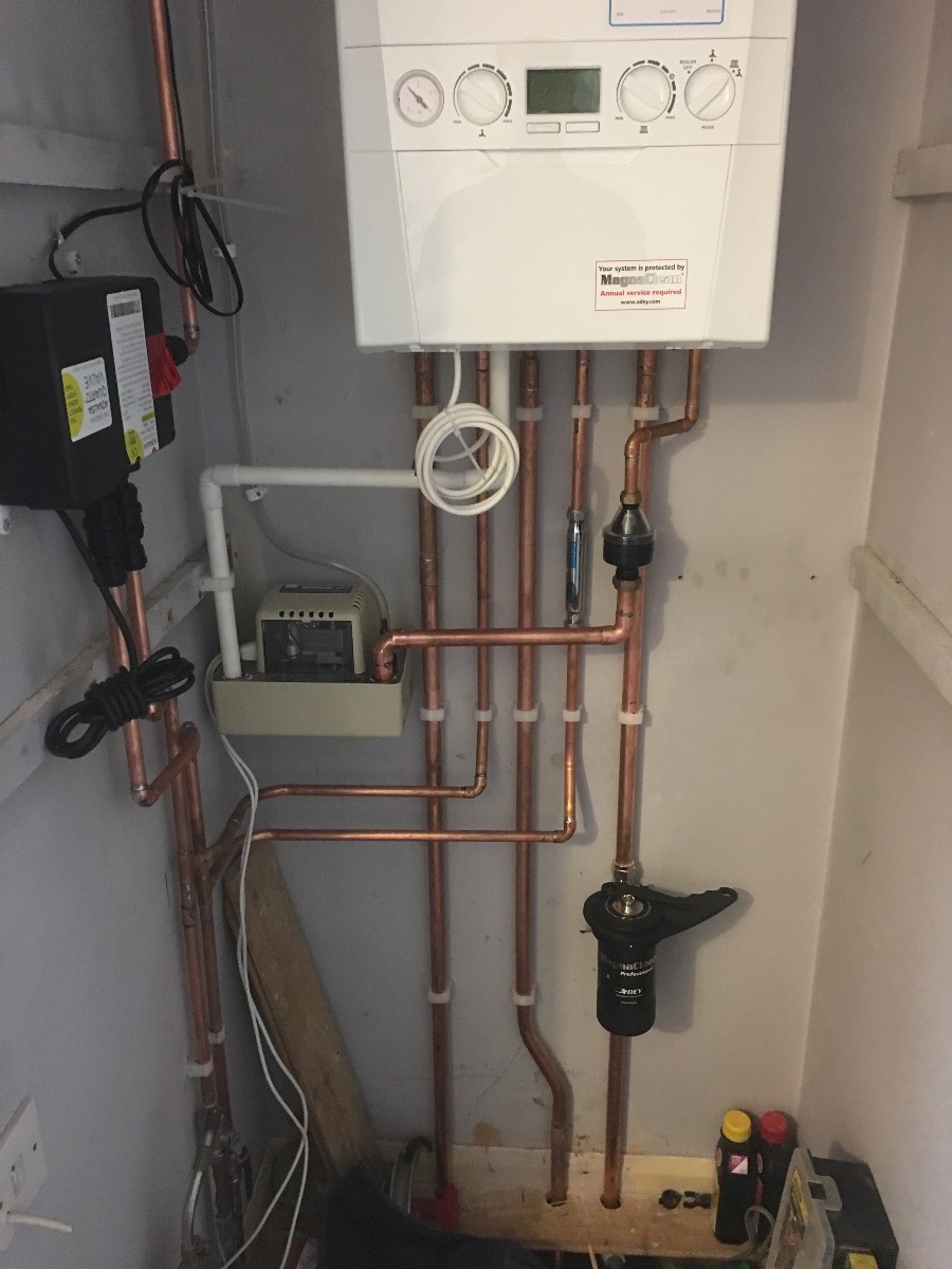 Heating Engineer: Image 2