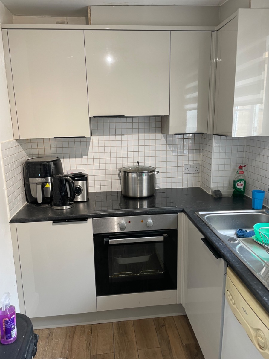 Kitchen Fitter: Image 4