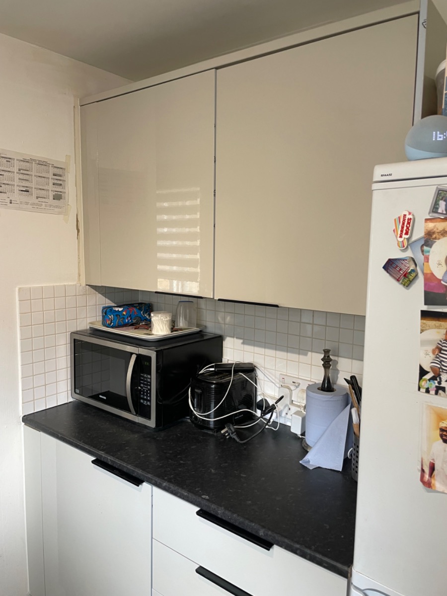 Kitchen Fitter: Image 1
