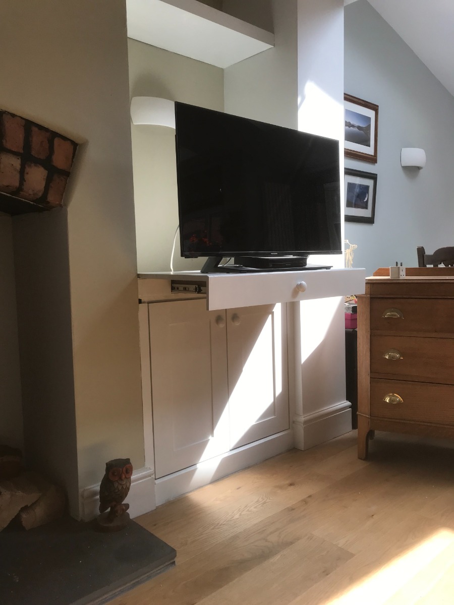 Carpenter and Joiner: Image 9