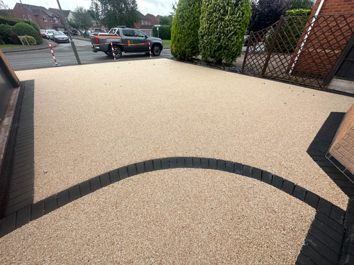 Driveway Specialist: Image 5