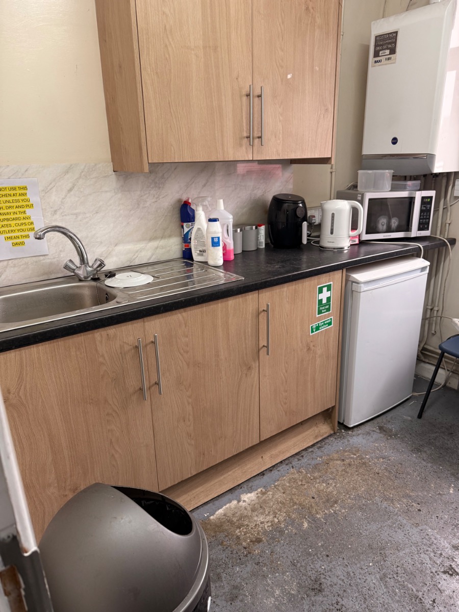 Cleaner: Image 2