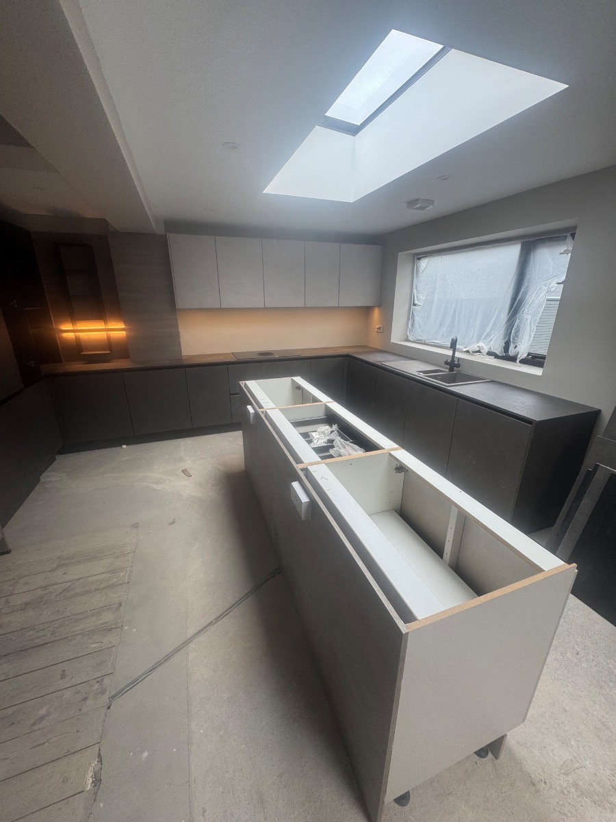 Kitchen Fitter: Image 3