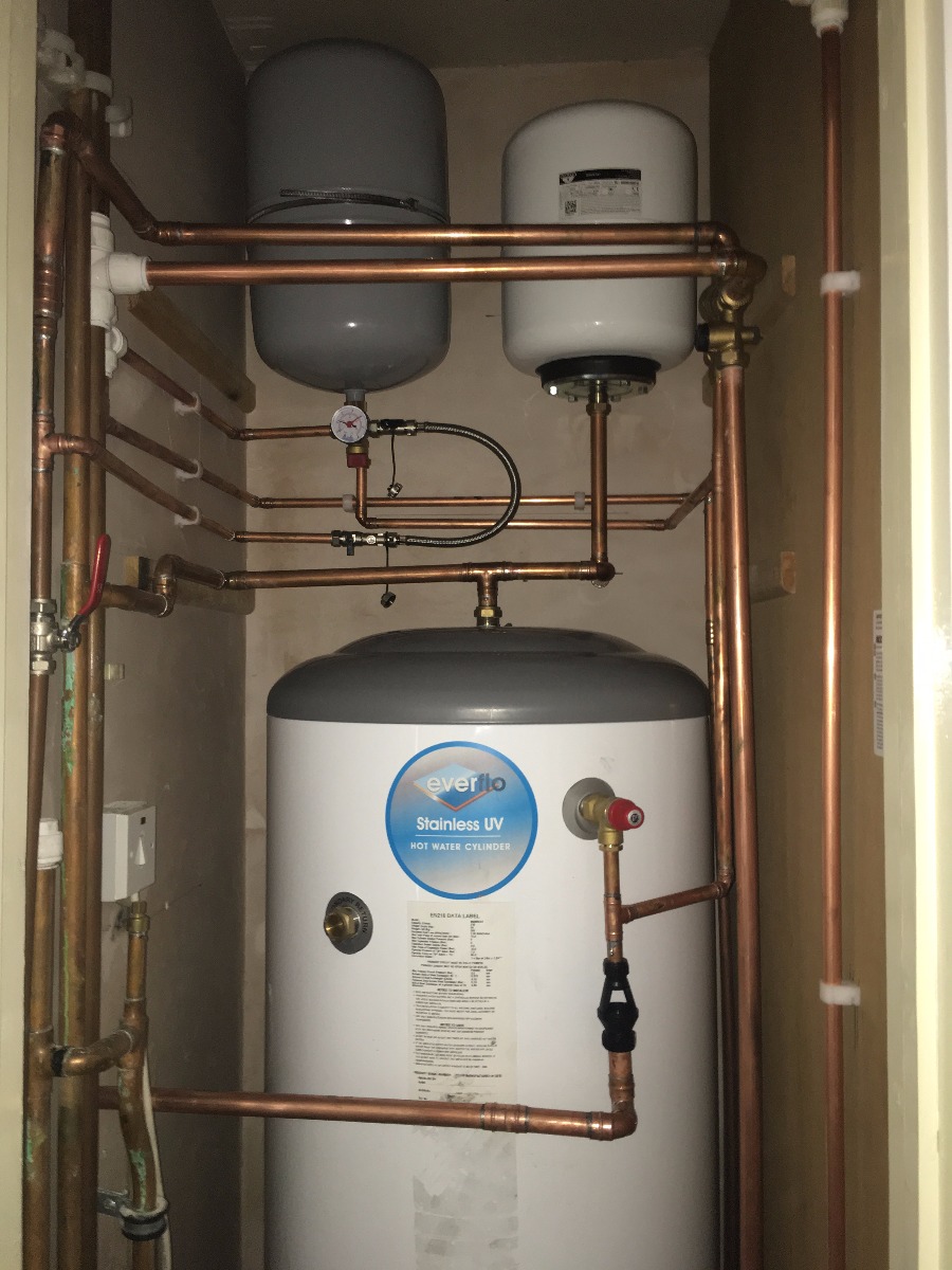 Heating Engineer: Image 2