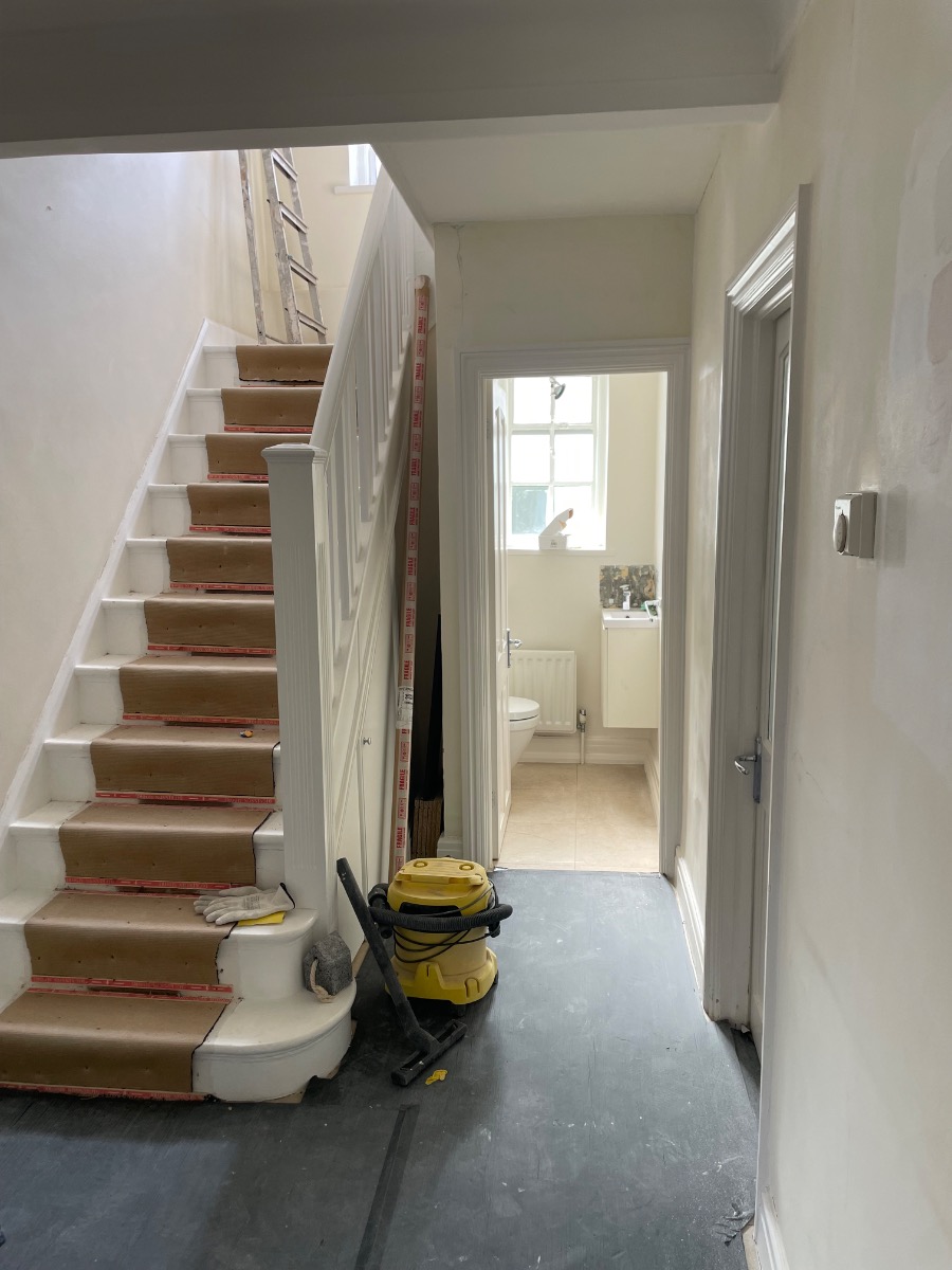 Painter and Decorator: Image 6