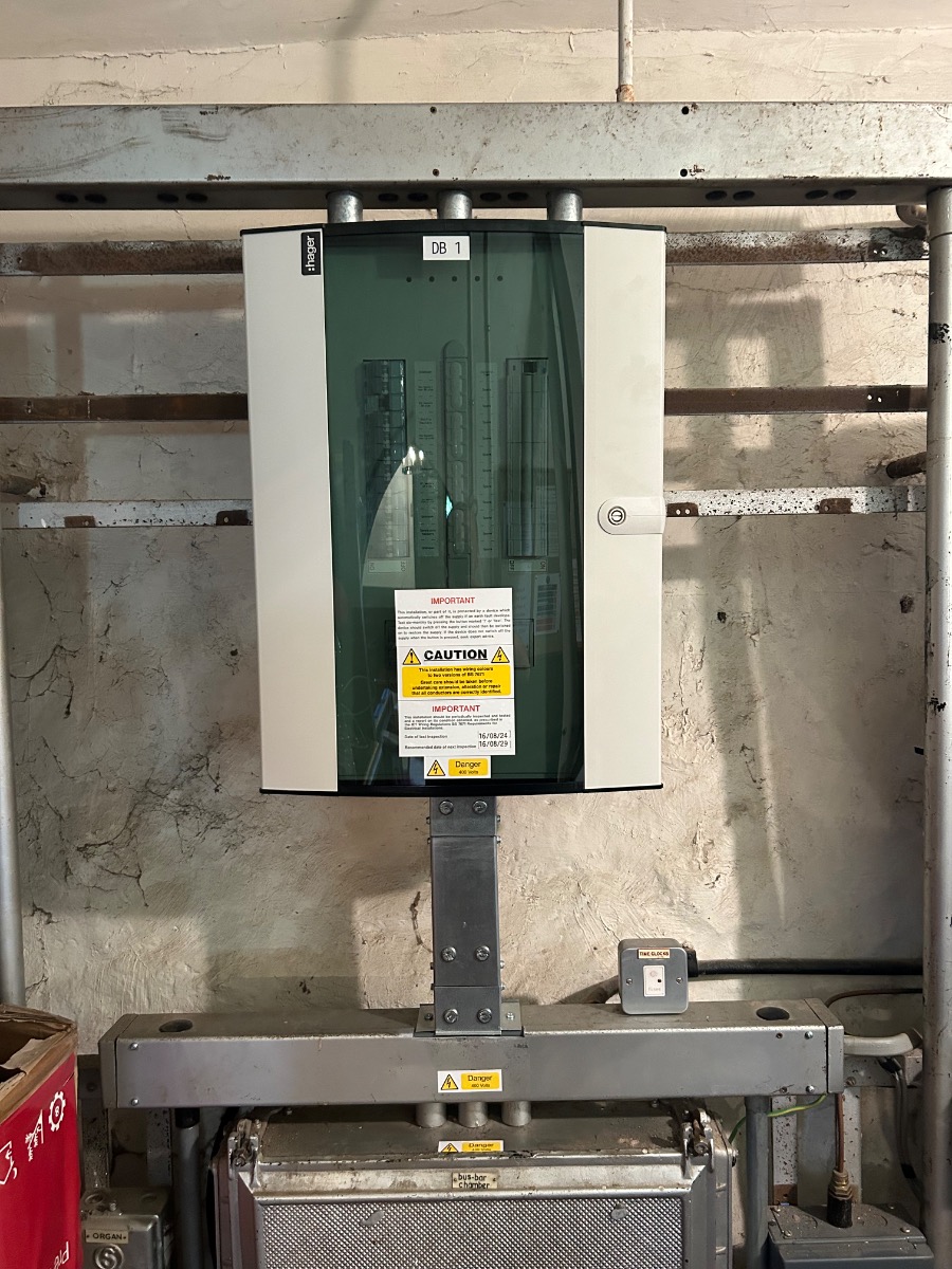 Electrician: Image 15