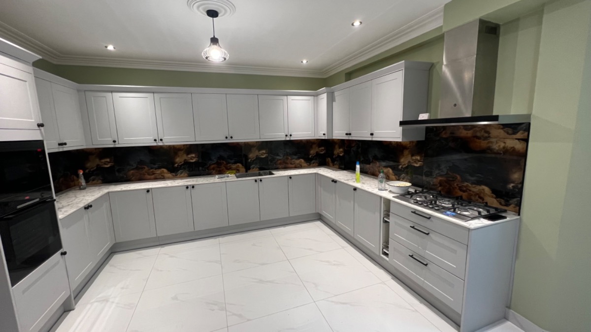 Kitchen Fitter: Image 40