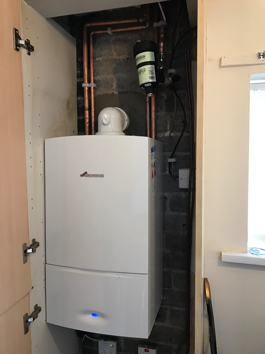 Heating Engineer: Image 2