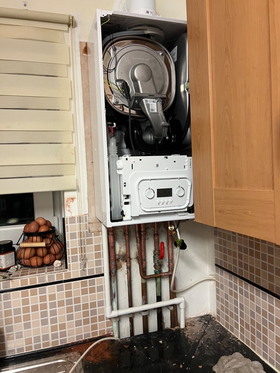 Heating Engineer: Image 4