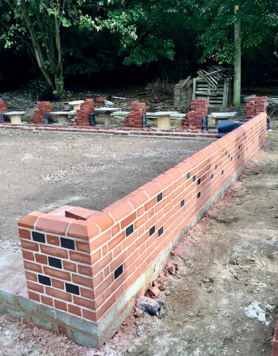 Builder: Image 4
