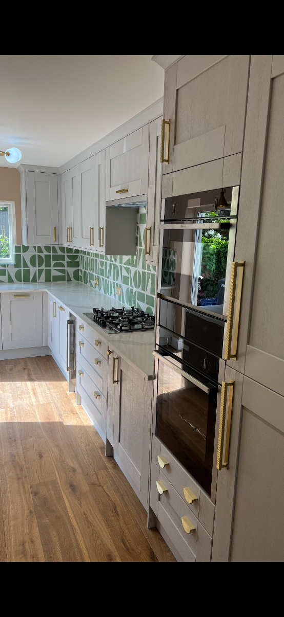 Kitchen Fitter: Image 48